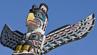 indigenous totem pole